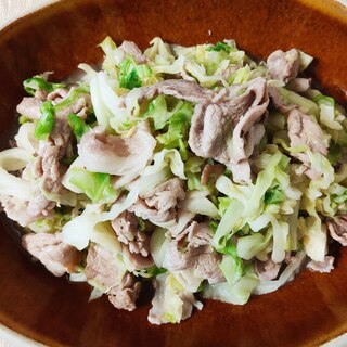 しんなり食べやすい☆豚肉とキャベツのナンプラー炒め